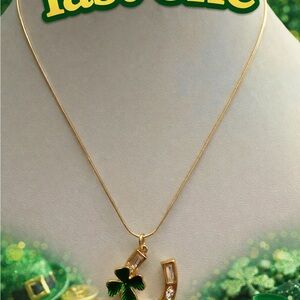 Paparazzi Saint Patty’s Good Luck Horseshoe & Clover Charm Necklace